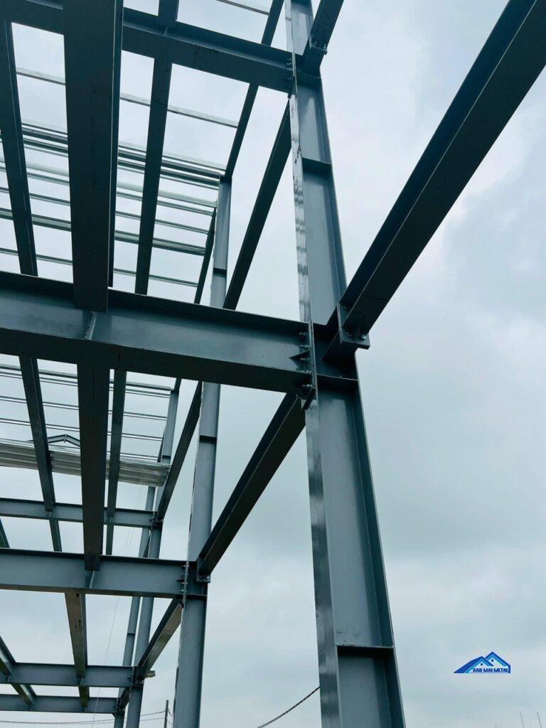 nhà khung thép tiền chế