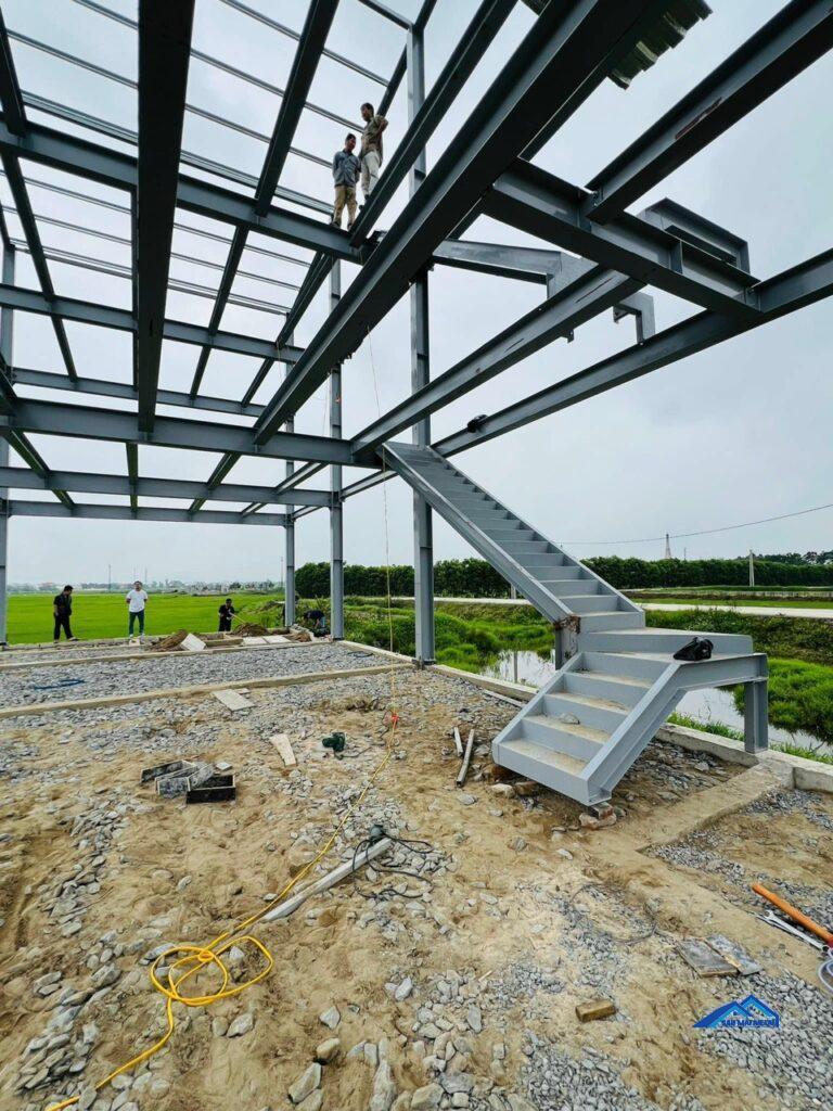 nhà khung thép tiền chế